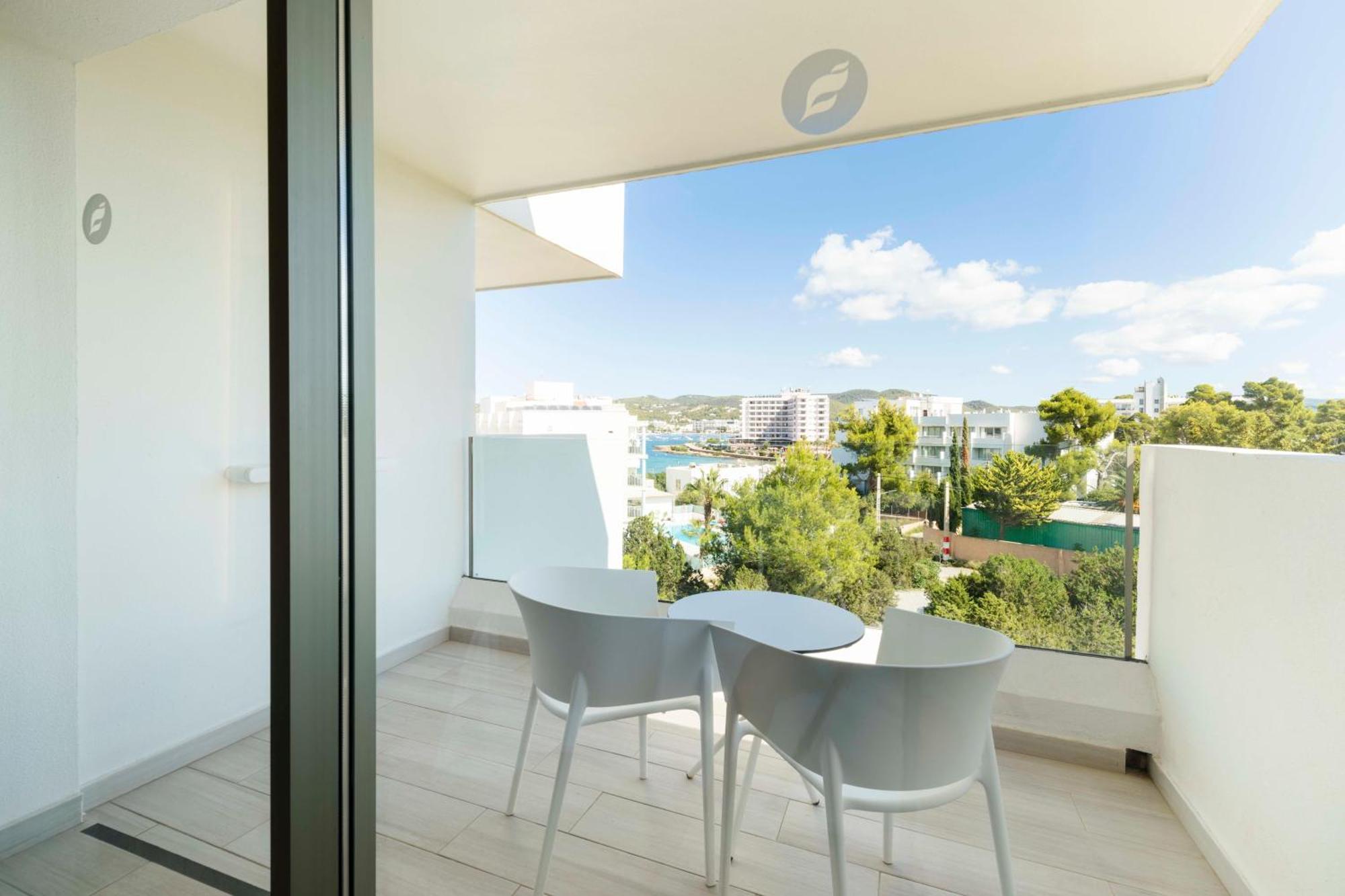 Thb Naeco Ibiza - Adults Only Hotel San Antonio  Bagian luar foto